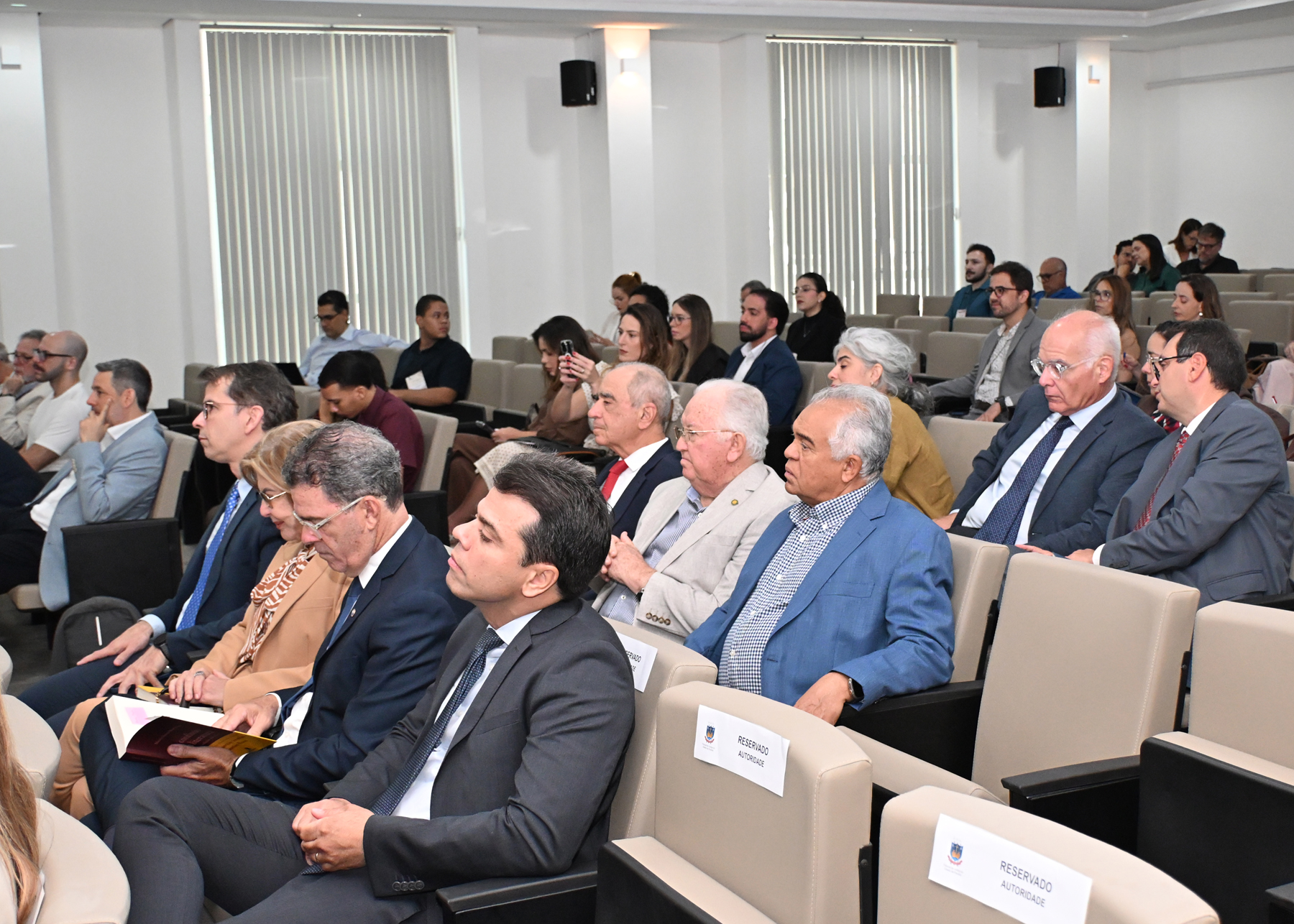 Palestra_ministro Marcelos_Navarro_E-Lanc_livro_30_10_2026_(26)