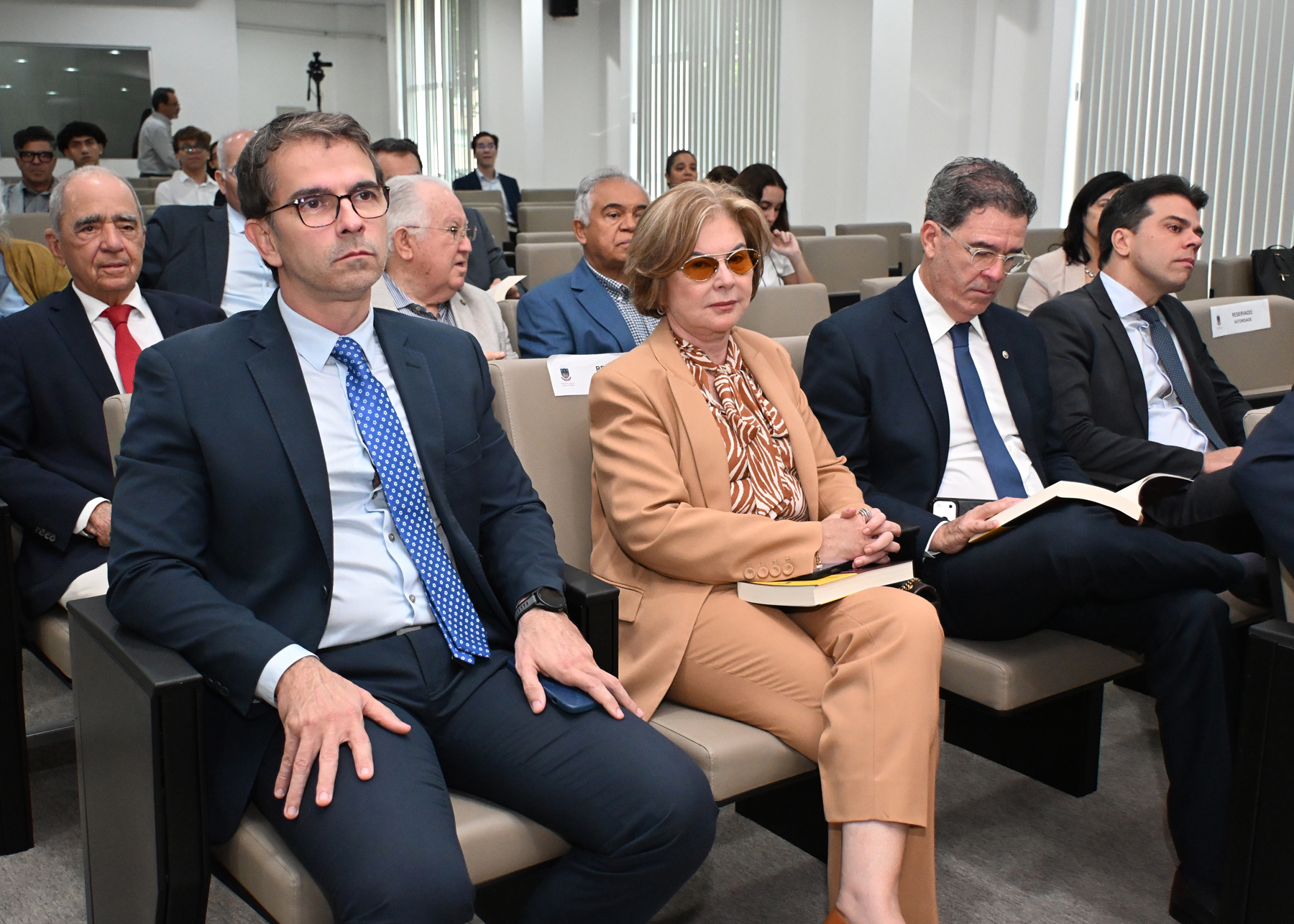Palestra_ministro Marcelos_Navarro_E-Lanc_livro_30_10_2026_(28)