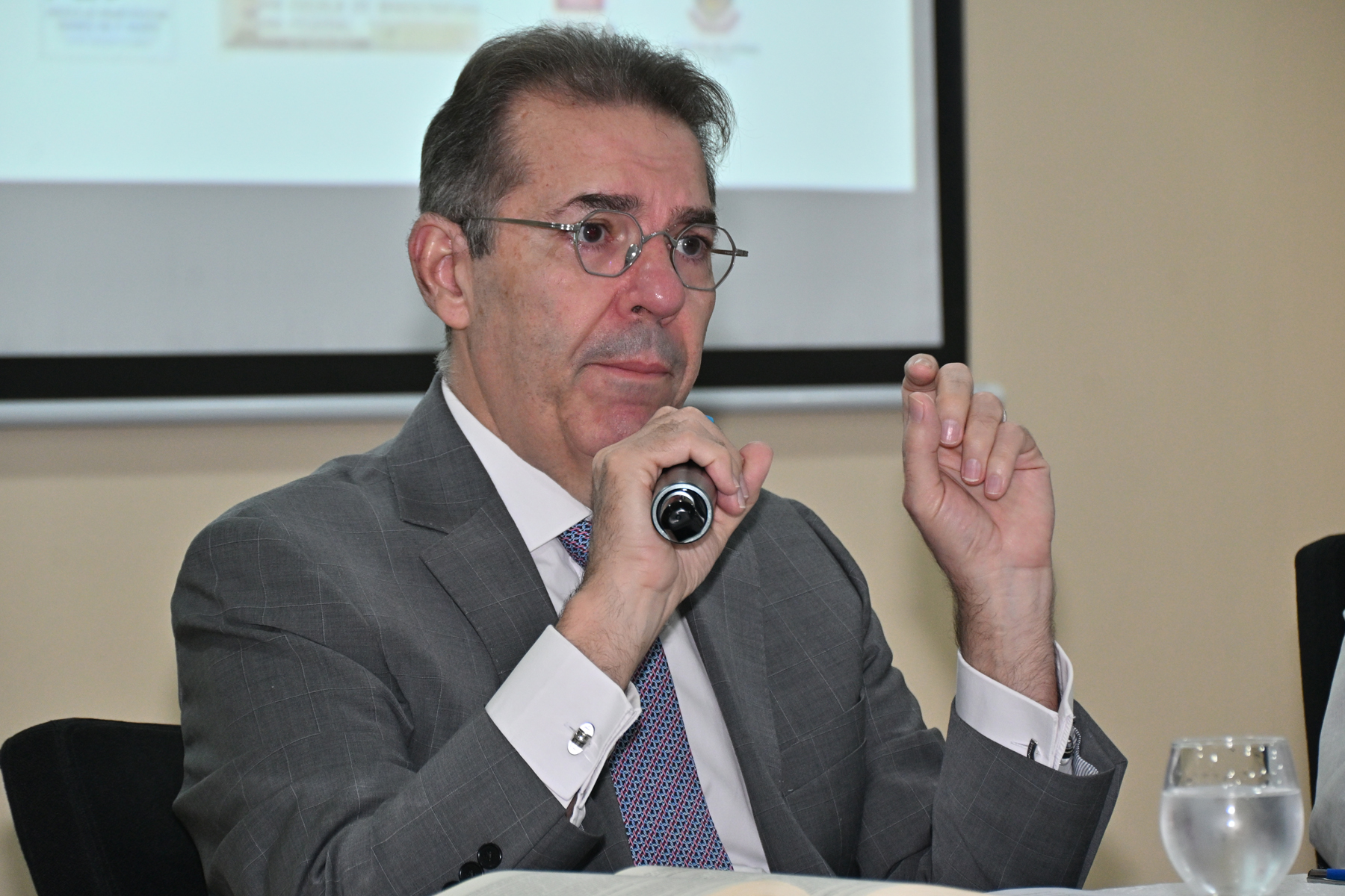 Palestra_ministro Marcelos_Navarro_E-Lanc_livro_30_10_2026_(38)