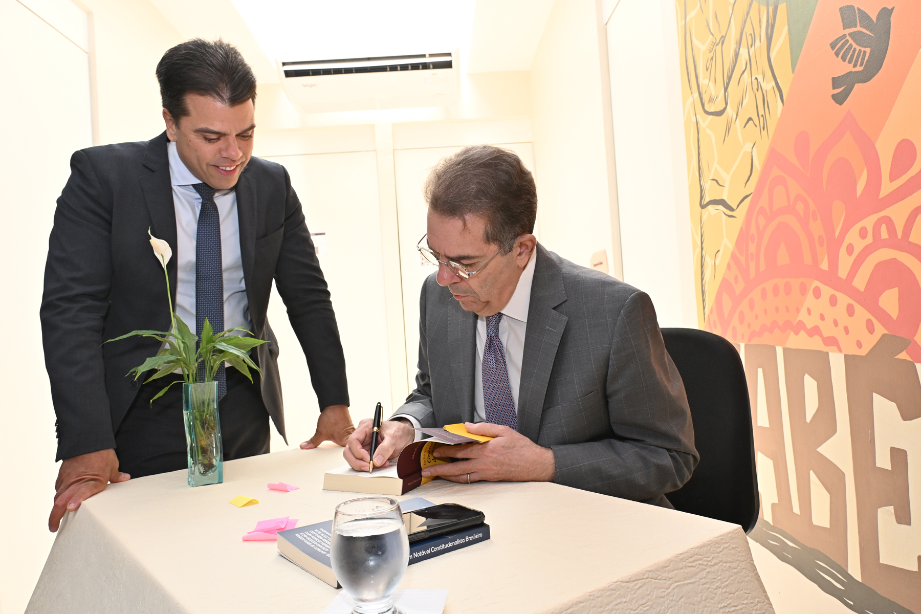 Palestra_ministro Marcelos_Navarro_E-Lanc_livro_30_10_2026_(67)