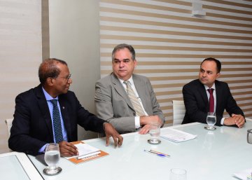 Reunião sobre Sistema Visit foi na Sala Branca
