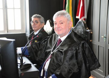 Desembargador Romero Marcelo durante última sessão na Quarta Câmara