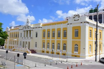Foto da fachada do prédio do Tribunal de Justiça da Paraíba
