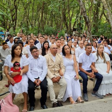 Casais legalizaram a união diante do juiz
