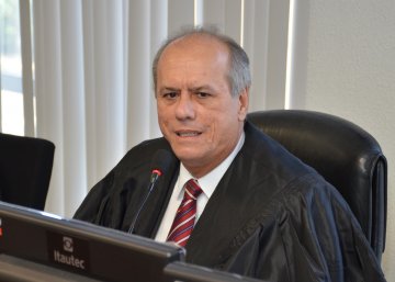 Desembargador José Ricardo Porto - Presidente da Primeira Câmara Cível