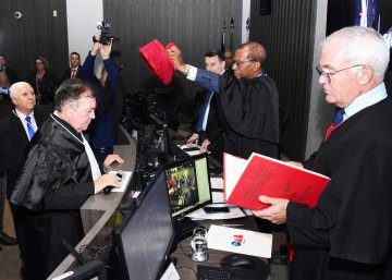 Presidente do TJPB empossa novo desembargador