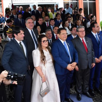 Autoridades dos Três Poderes participaram da posse