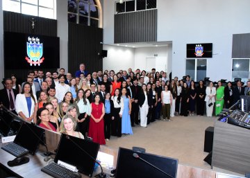 Fotos dos empossados no Pleno