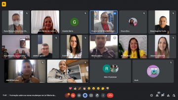 Palestra_Anna_Falcão