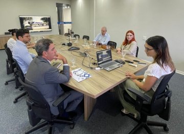 Reunião do Nejure no Parque Tecnológico, em Campina Grande 