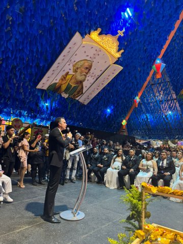 Casamento coletivo em CG