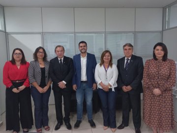 CGJ e Educação.jpeg