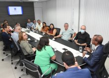 Equipe da Geapo reunida com o presidente João Benedito