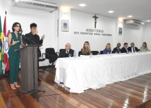 Foto da advogada Marina Gadelha
