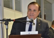 Foto da solenidade de elevação da Comarca de Sousa à 3ª Entrância-
