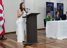 Foto da Juíza Ivanoska Maria Esperia 