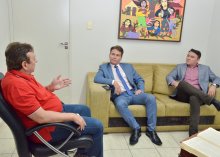 Márcio Murilo visita o Sistema Arapuan de Comunicação e diz que TJPB está aberto a parcerias / Fotos: Ednaldo Araújo